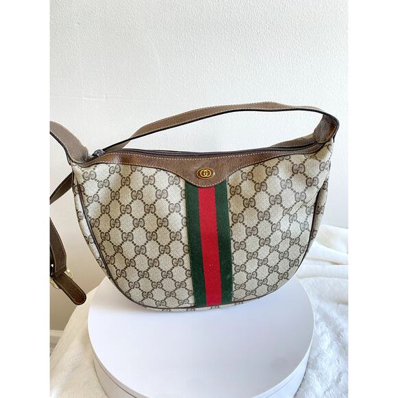 Authentic Gucci Shoulder Bag - Picture 1 of 13